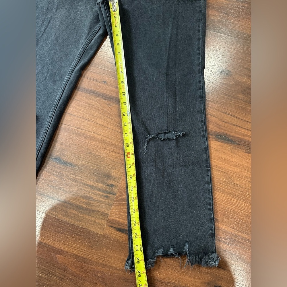 Abercrombie Ultra High Rise Ankle Straight Jeans washed black Sz 8 (29) - Picture 10 of 14